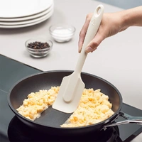 Zeal Spatula Classic Cream