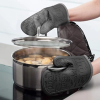 Zeal Oven Glove Print Black